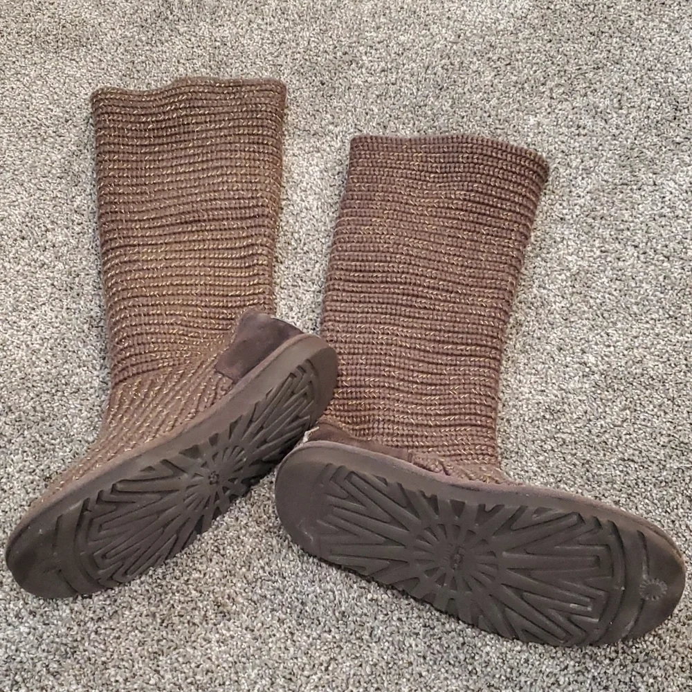 Ugg Classic Cardi 1876 Sweater Knit boots shoes 3 button sz 6